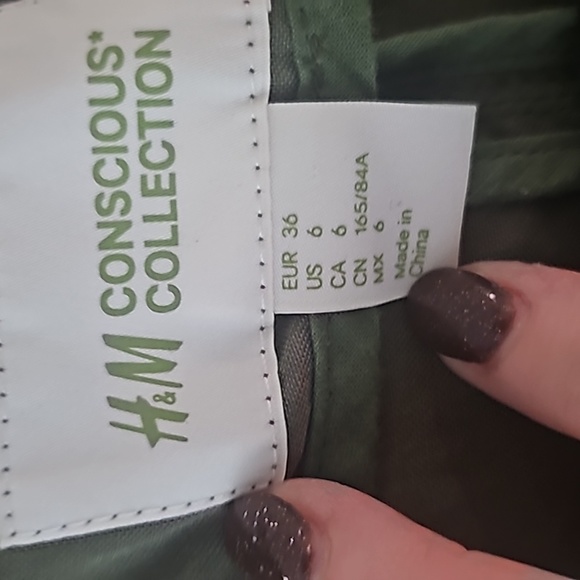 H&M conscious collection olive green jacket with gemstone pockets - Picture 4 of 5